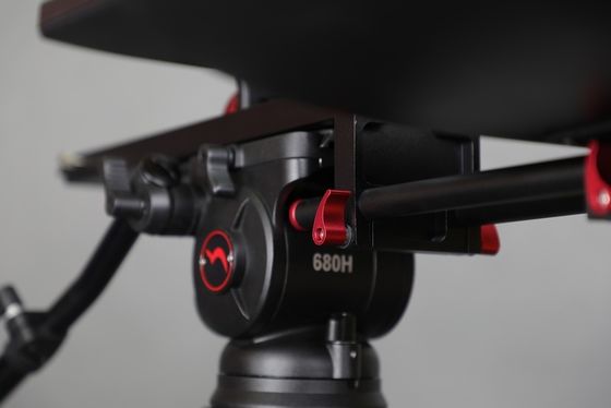 24인치 스튜디오 텔레프롬프터 300나트 모니터 밝기 및 유선 리모컨